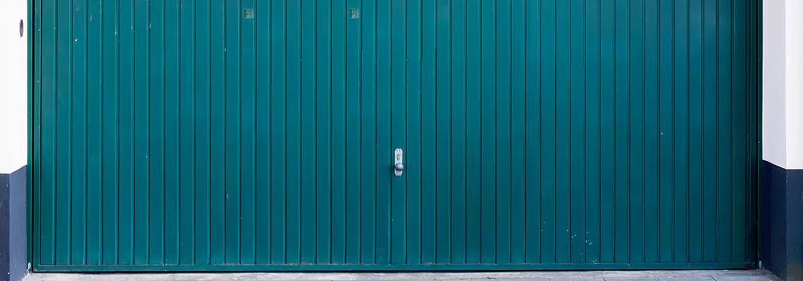 Vinyl Garage Doors Repair Specialists in Innisfil, ON