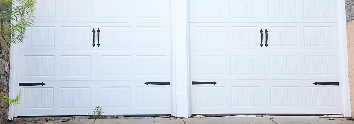 Professional Hardware Repair for First United Garage Doors Cable in Innisfil, Ontario
