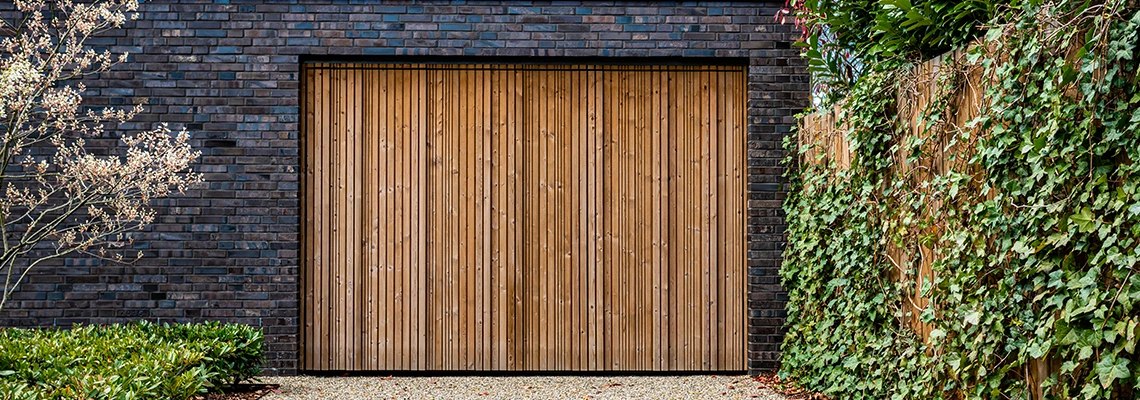 Amarr Traditional Garage Doors Tracks Repair in Innisfil, Ontario